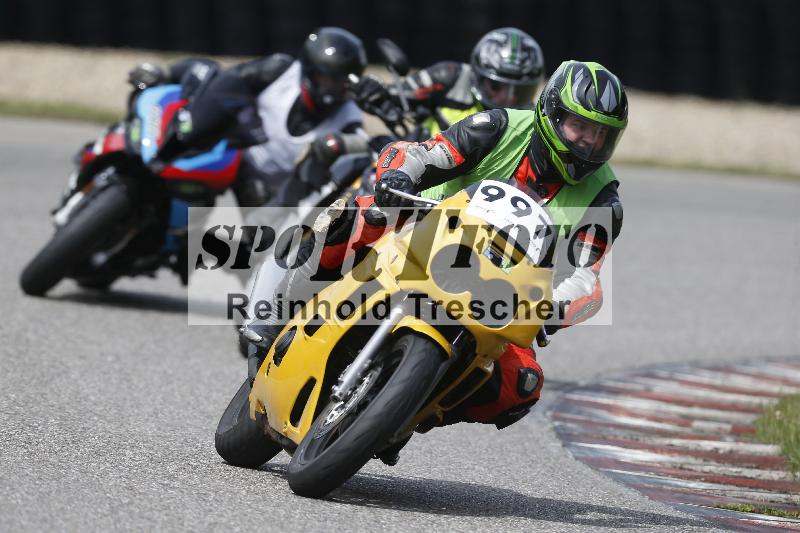 /Archiv-2025/07 19.04.2025 Speer Racing ADR/Instruktorentraining/997